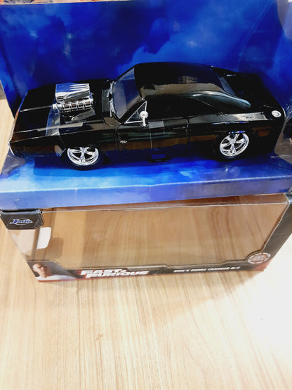 Jada Fast & Furious - Dom's Dodge Charger R/T 1:24 Diecast Scale Model Car