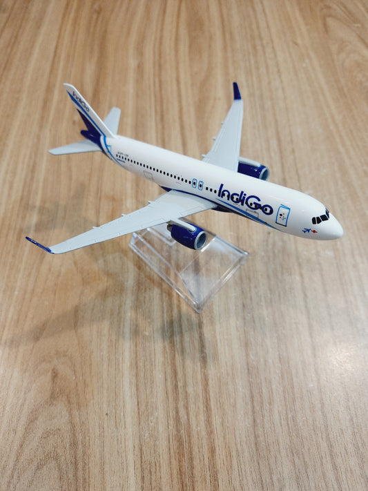 A320 Indi Go Airlines Diecast Scale Model (15 cm)