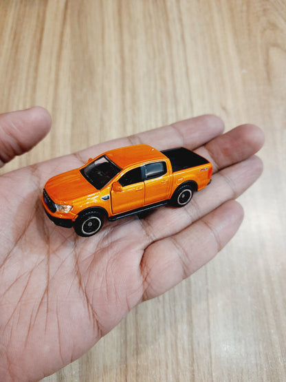 Bburago 2019 Ford Ranger 1:64 Licensed Diecast Scale Model Car
