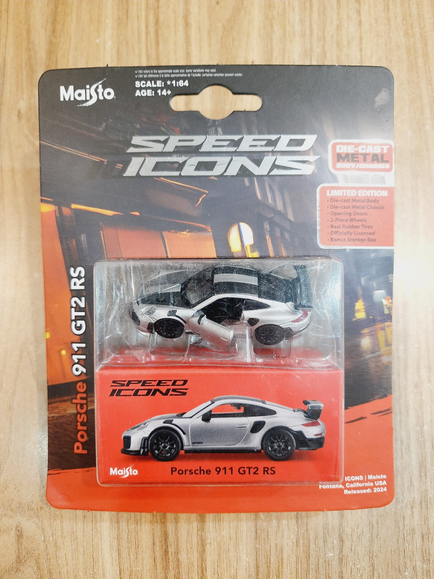 Maisto Speed Icons Porsche 911 GT2 RS 1:64 Licensed Diecast Scale Model Car