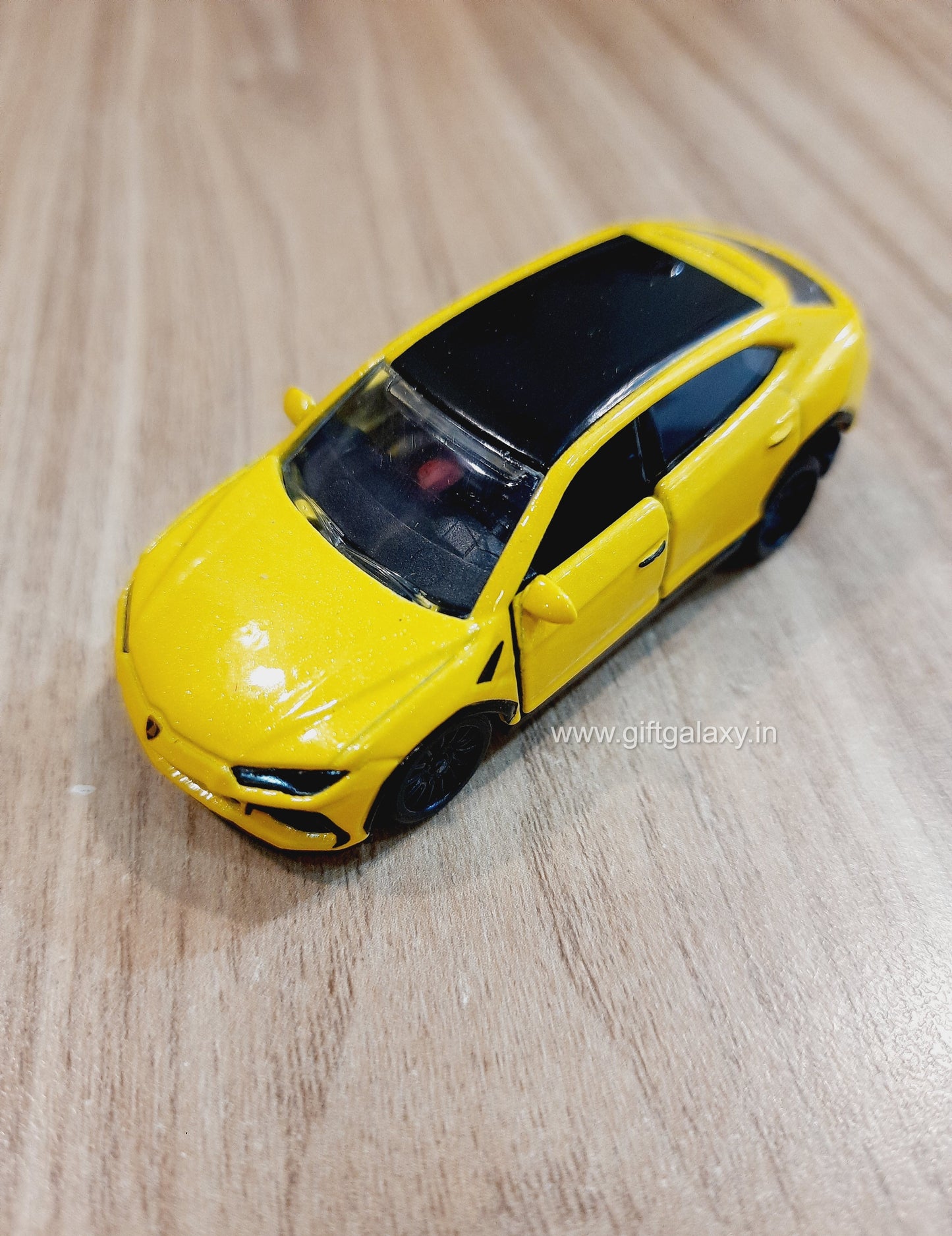 Majorette Lamborghini 5 pack Diecast Scale Model (BK241125)