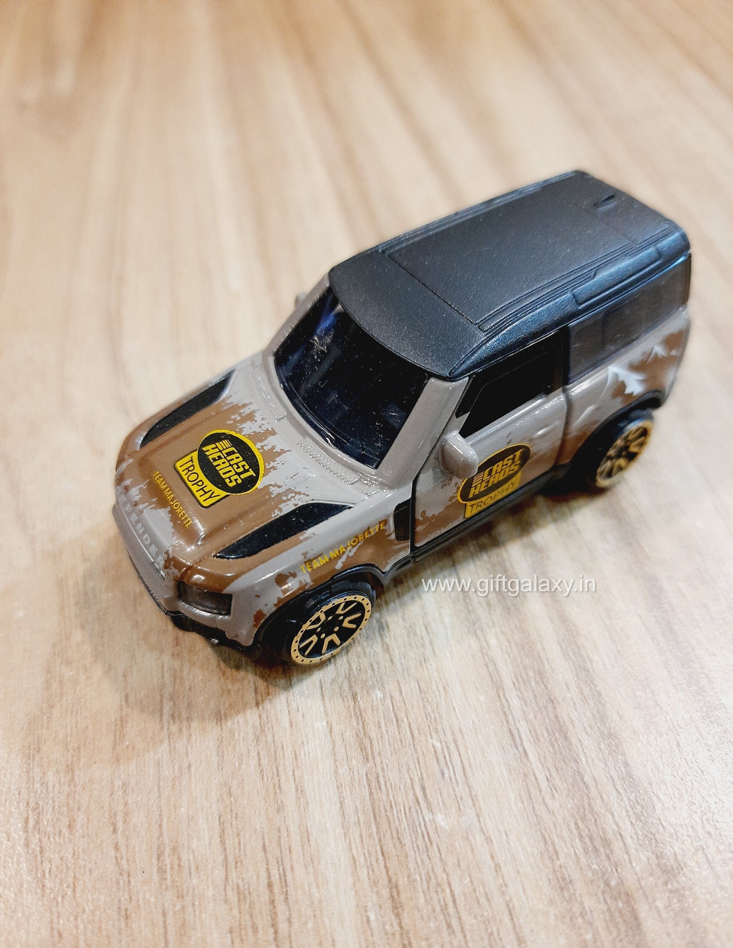 Majorette Castheads 5 pack Diecast Scale Model (BK241125)