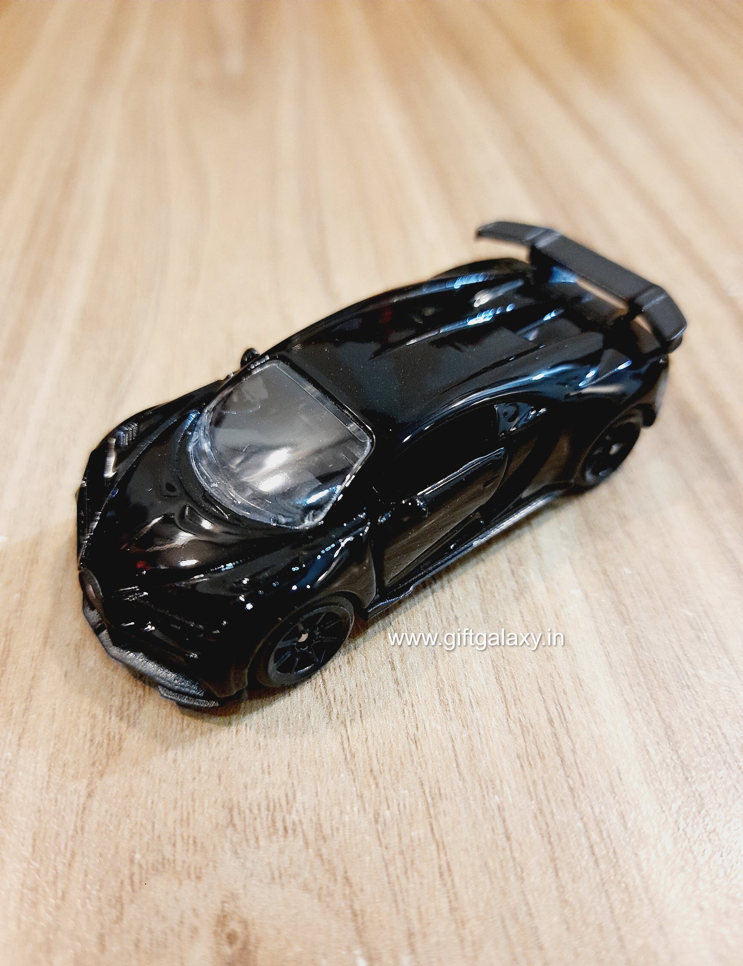 Majorette Black Edition 5 pack Diecast Scale Model (BK171125)