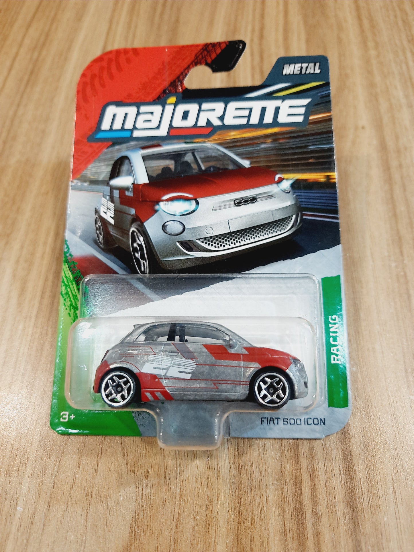 Majorette Racing Premium Cars - Fiat 500 Icon Diecast Scale Model BK171125