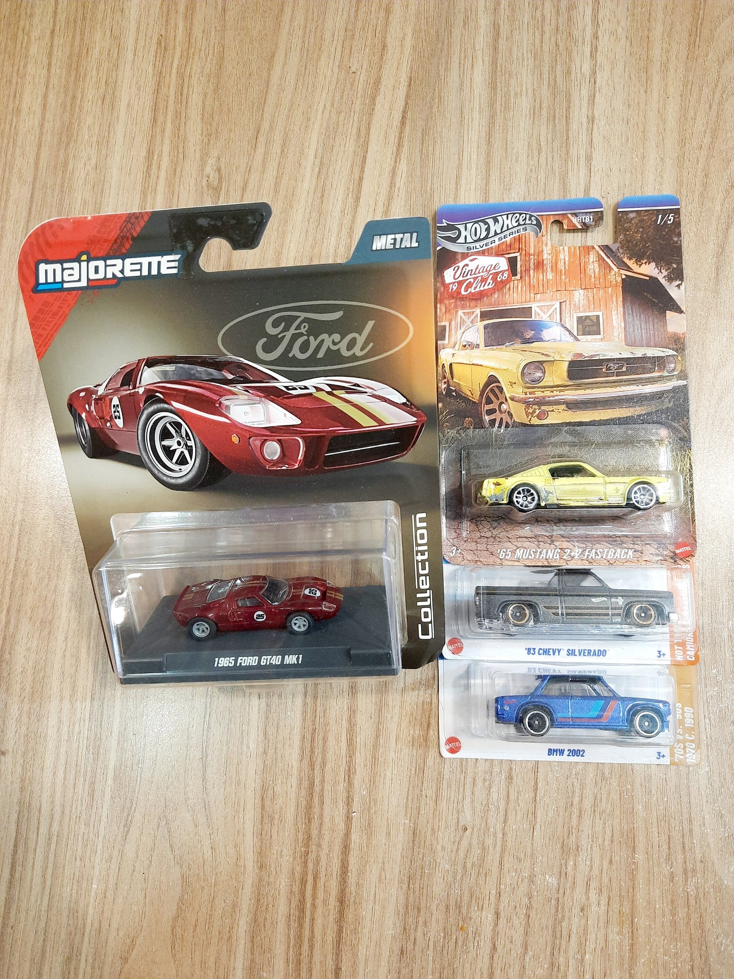 Hot Wheels & Majorette (combo pack of 4)
