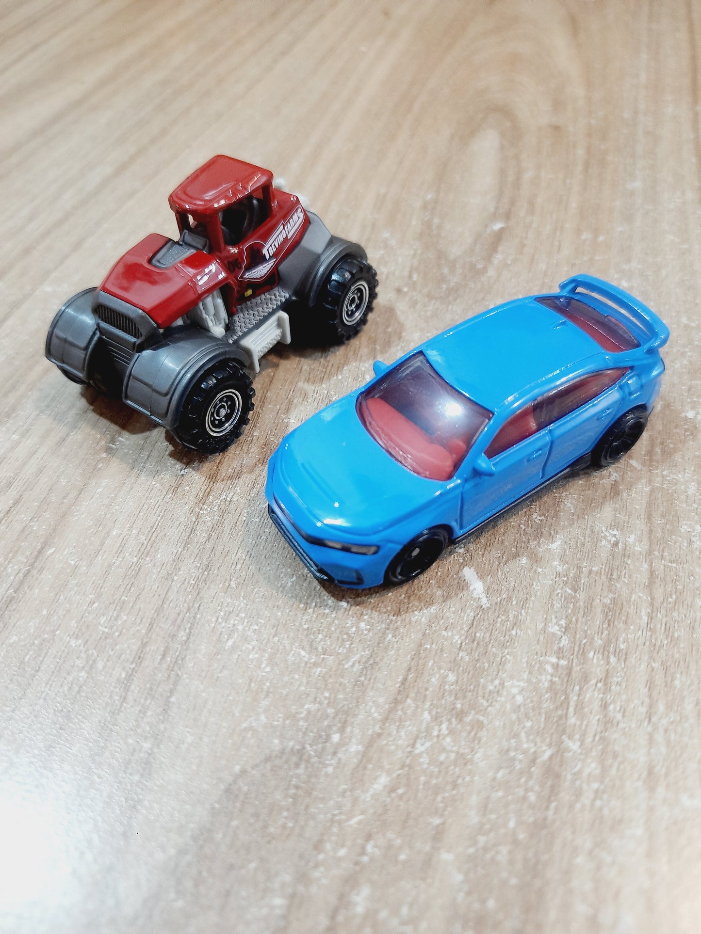 Matchbox 1:64 Exclusive Gift Pack Diecast Scale Models (Lose without box)