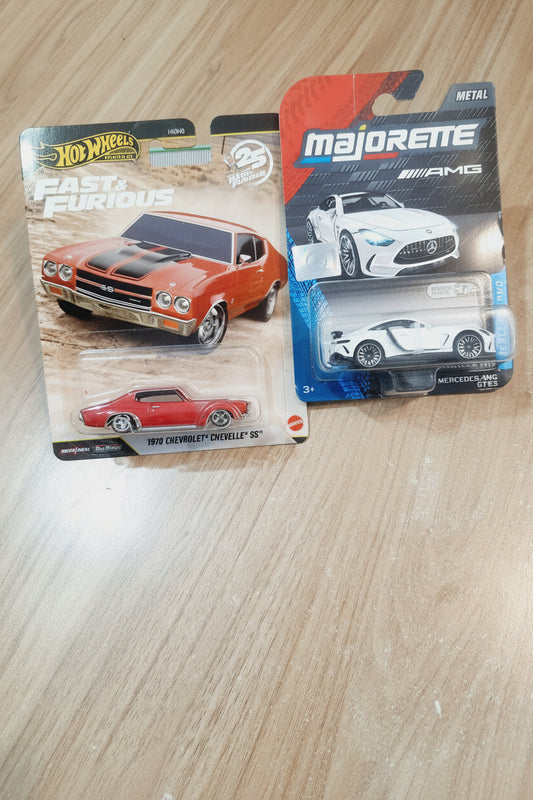 Hot Wheels & Majorette Combo Pack (Minor Creased Cards)