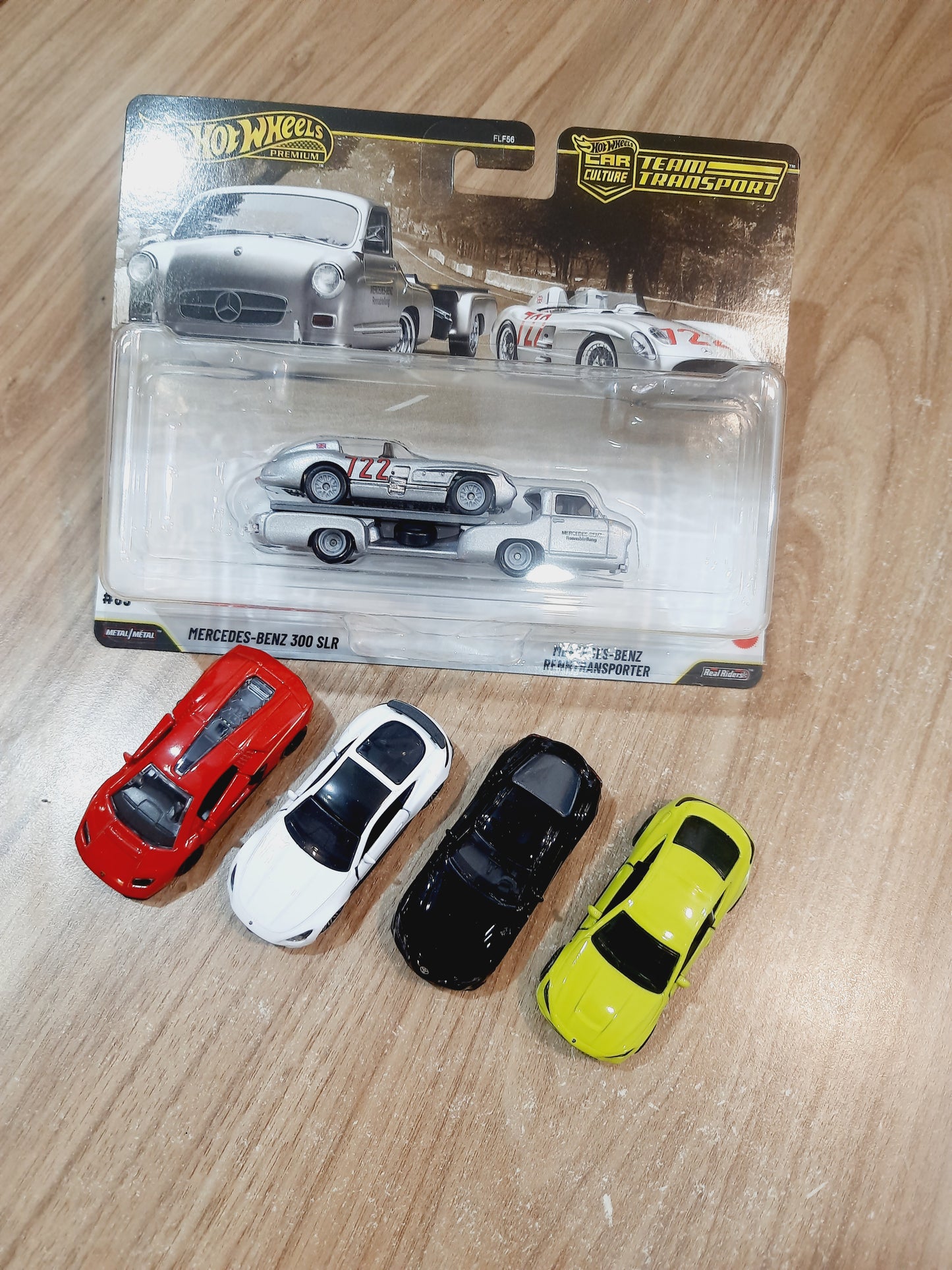 Hot Wheels Team Transport & Metal Lose Models Combo Pack of 5