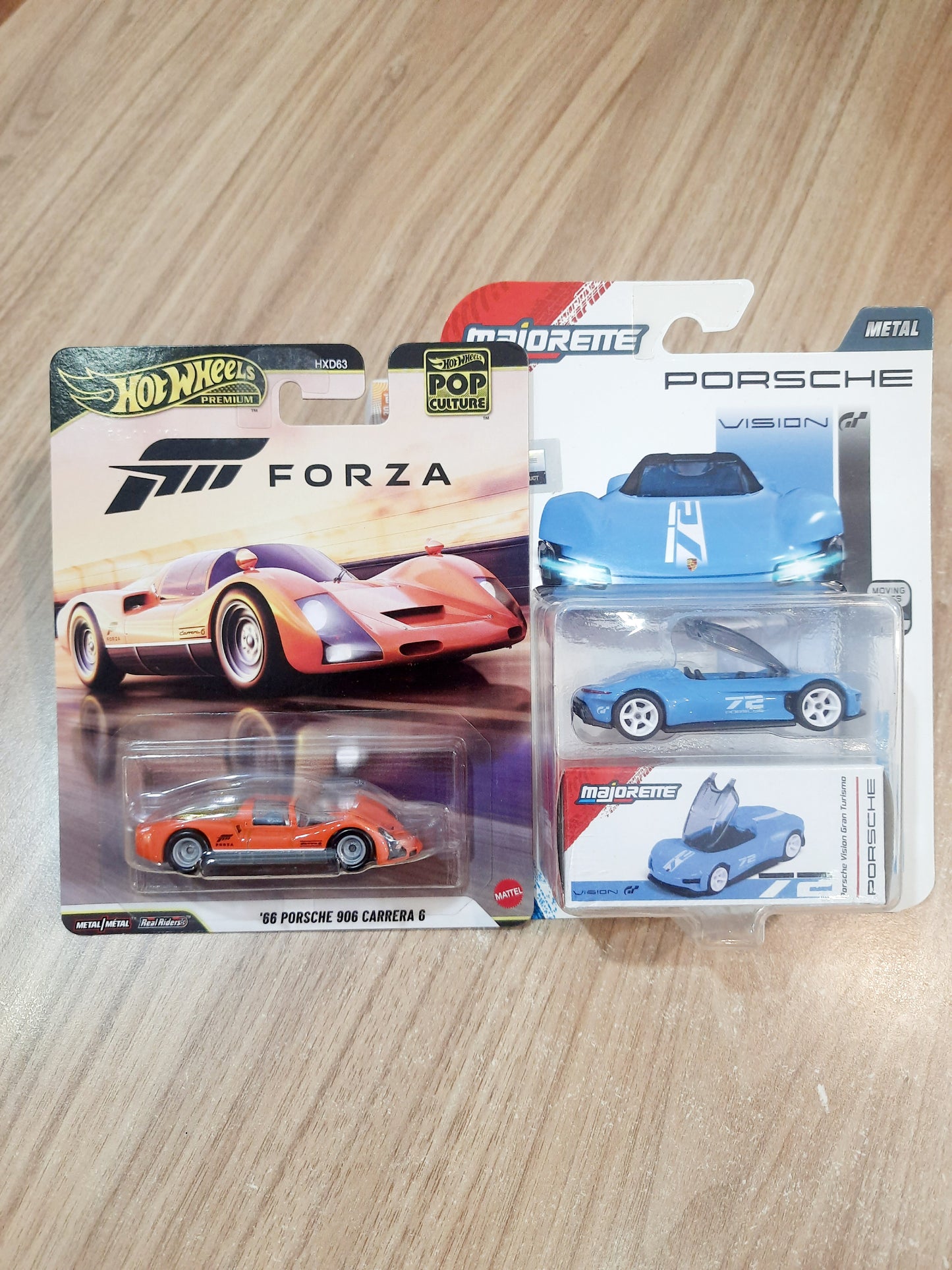 Hot Wheels Pop Culture & Majorette (combo pack)