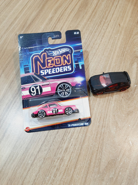 Hot Wheels Neon Speeders 71 Porsche 911 & Majortte Toyota GRMN Yaris