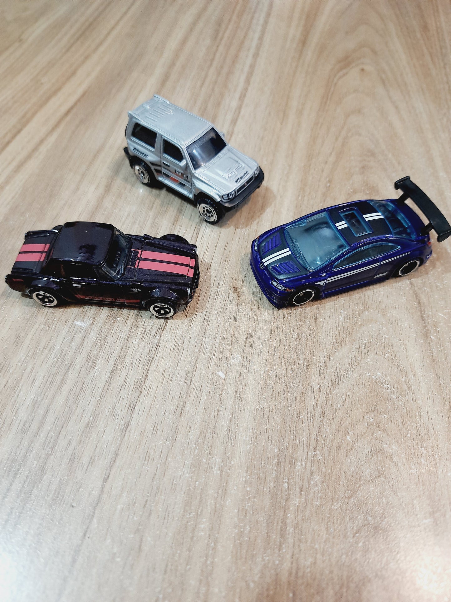 Hot Wheels Silver Series Streets of Japan (Lose Cars Without Box)