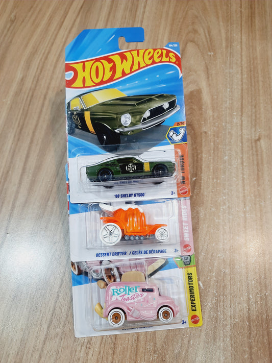 Hot Wheels 68 Shelby GT500, Dessert Drifter & Roller Toaster