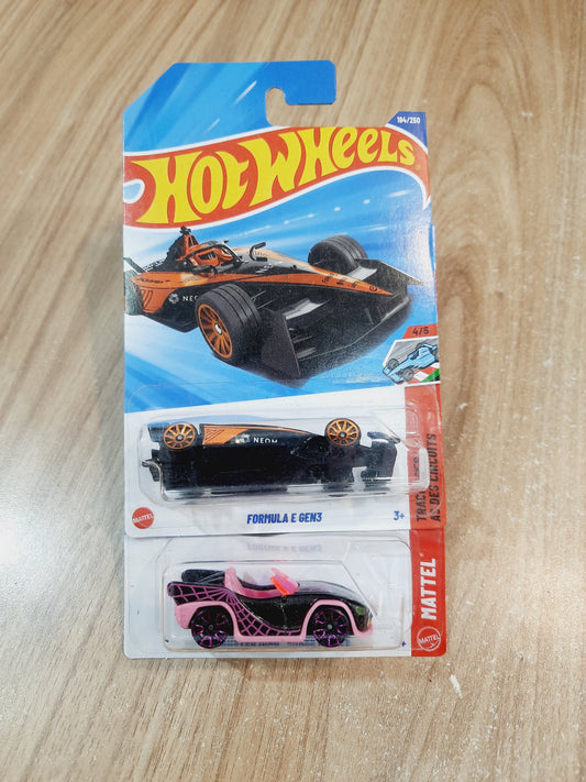 Hot Wheels Formula E Gen3 & Monster High Ghoul Mobile