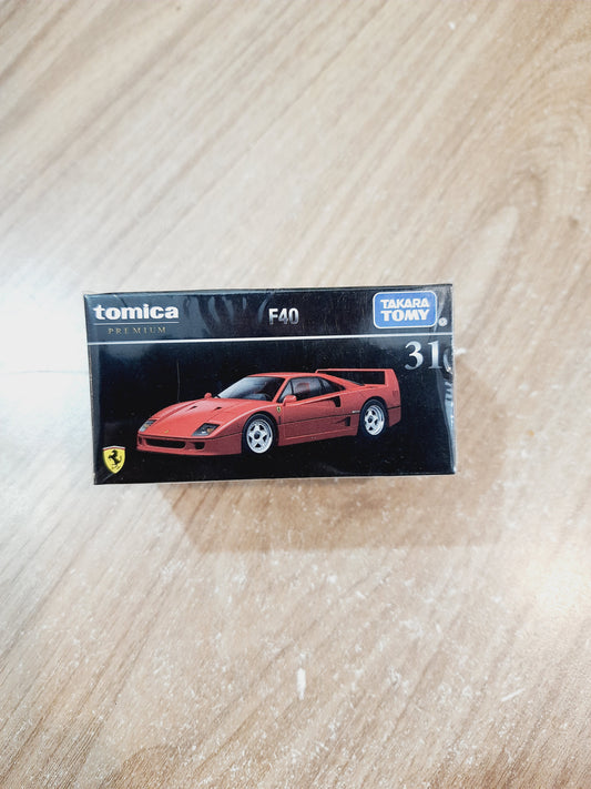 Tomica Premium F40 1:62 TAKARA TOMY 31 Diecast Scale Model Car