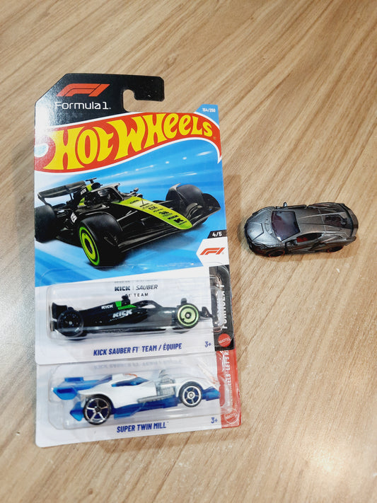 Hot Wheels Kick Sauber F1 Team, Super Twin Mill & Metal Grey Lamborghini Sian FKP 37
