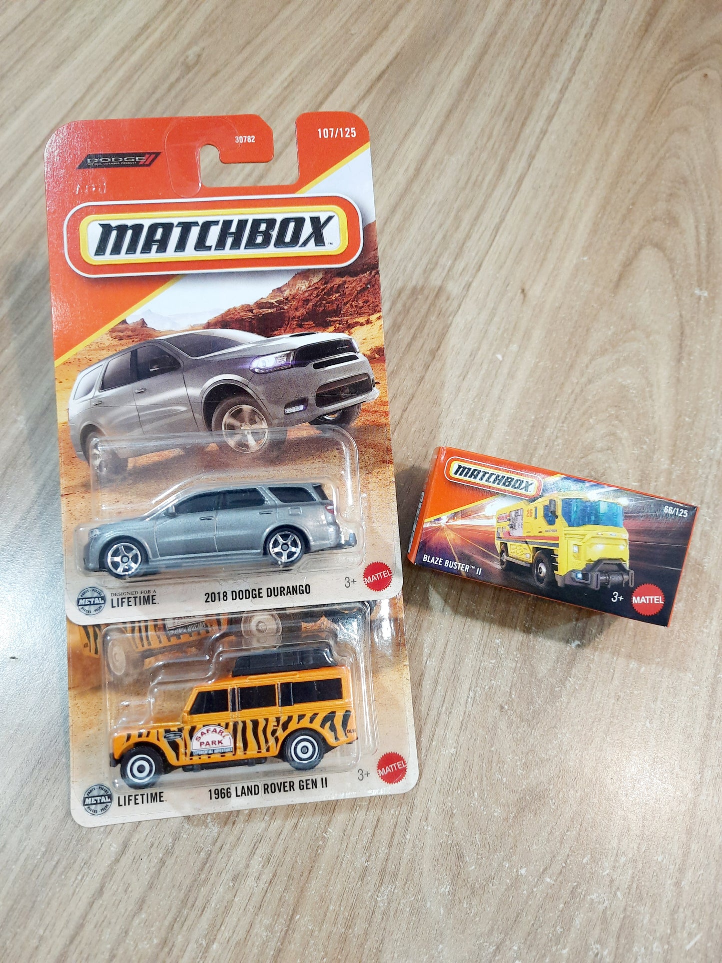 (Creased Cards) Matchbox 2018 Dodge Durango, 1966 Land Rover GEN ll & Blaze Buster ll