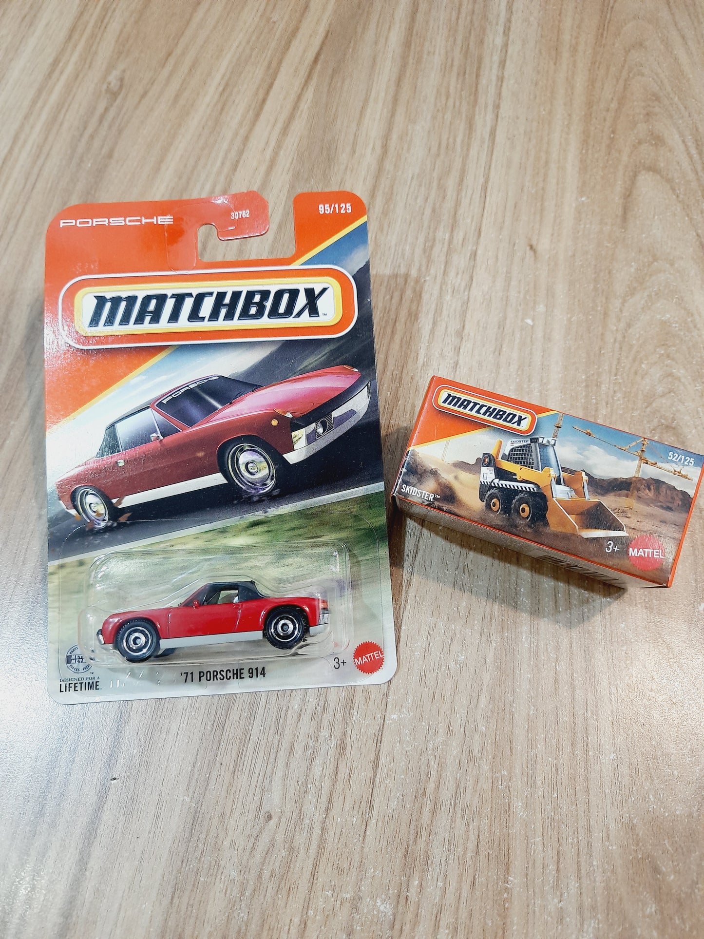 Matchbox 71 Porsche 914 & Skidster Diecast Scale Model