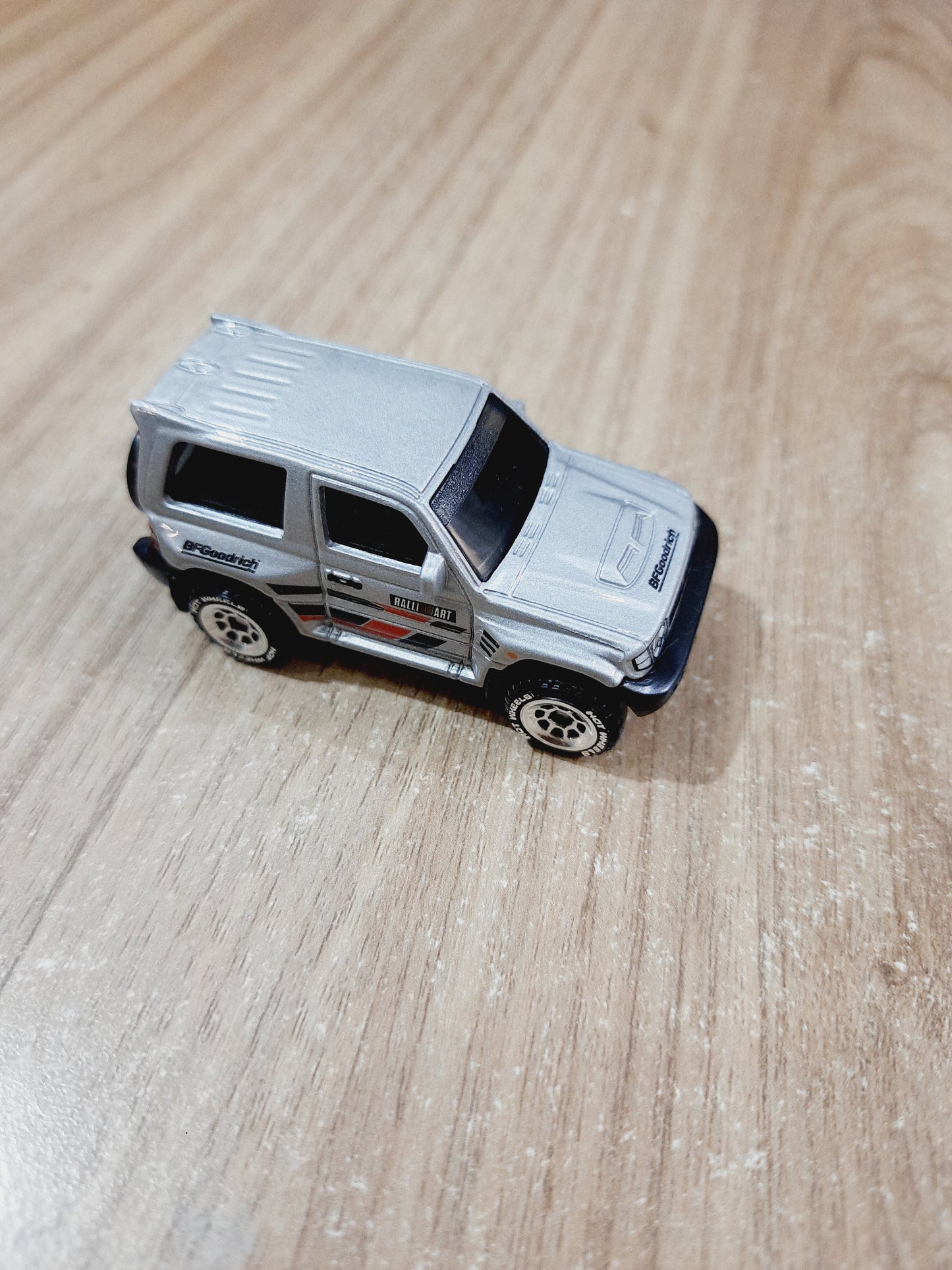 Hot Wheels Silver Series Streets of Japan (Lose Cars Without Box)