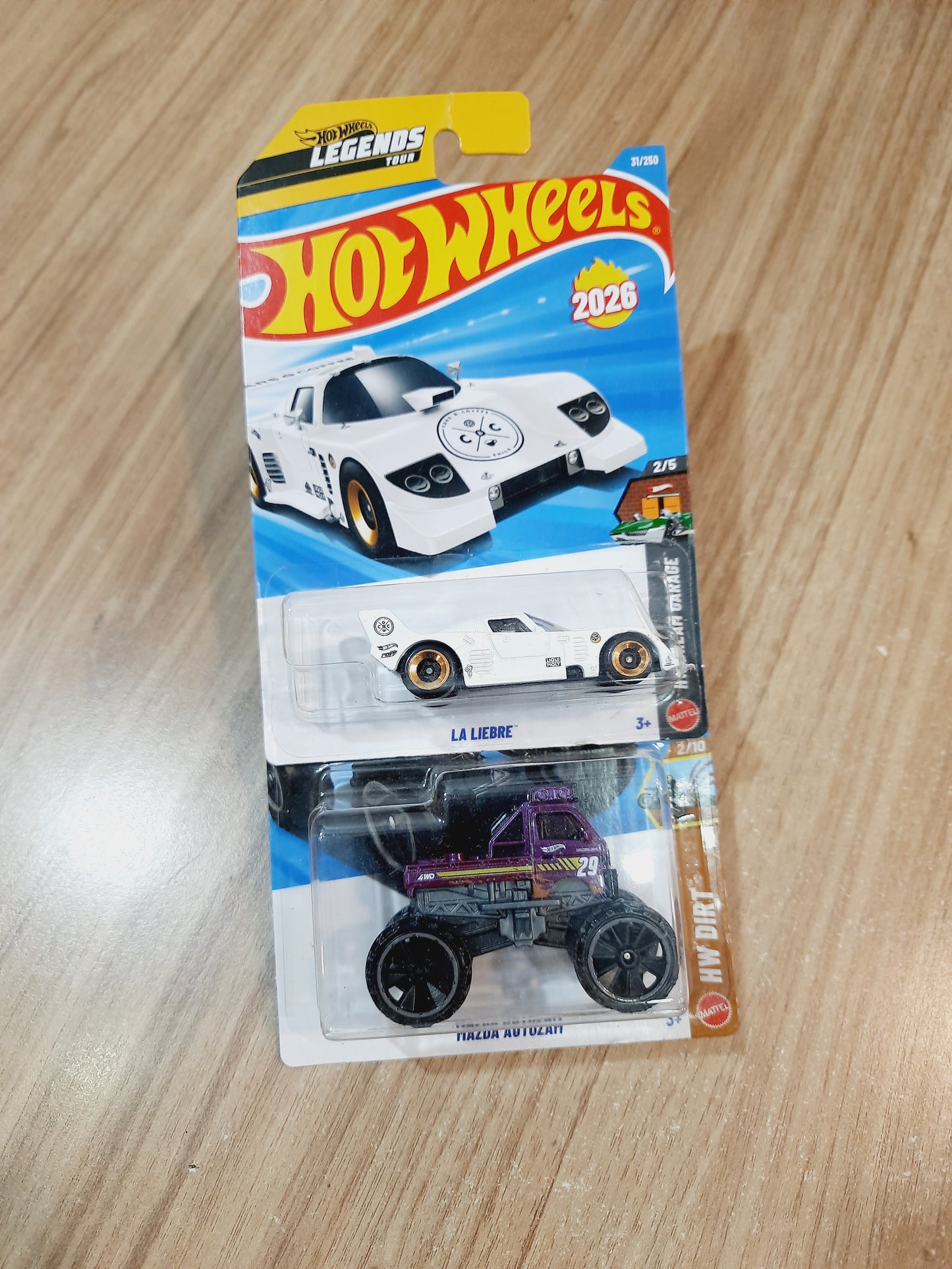 Hot Wheels La Liebre & Mazda Autozam