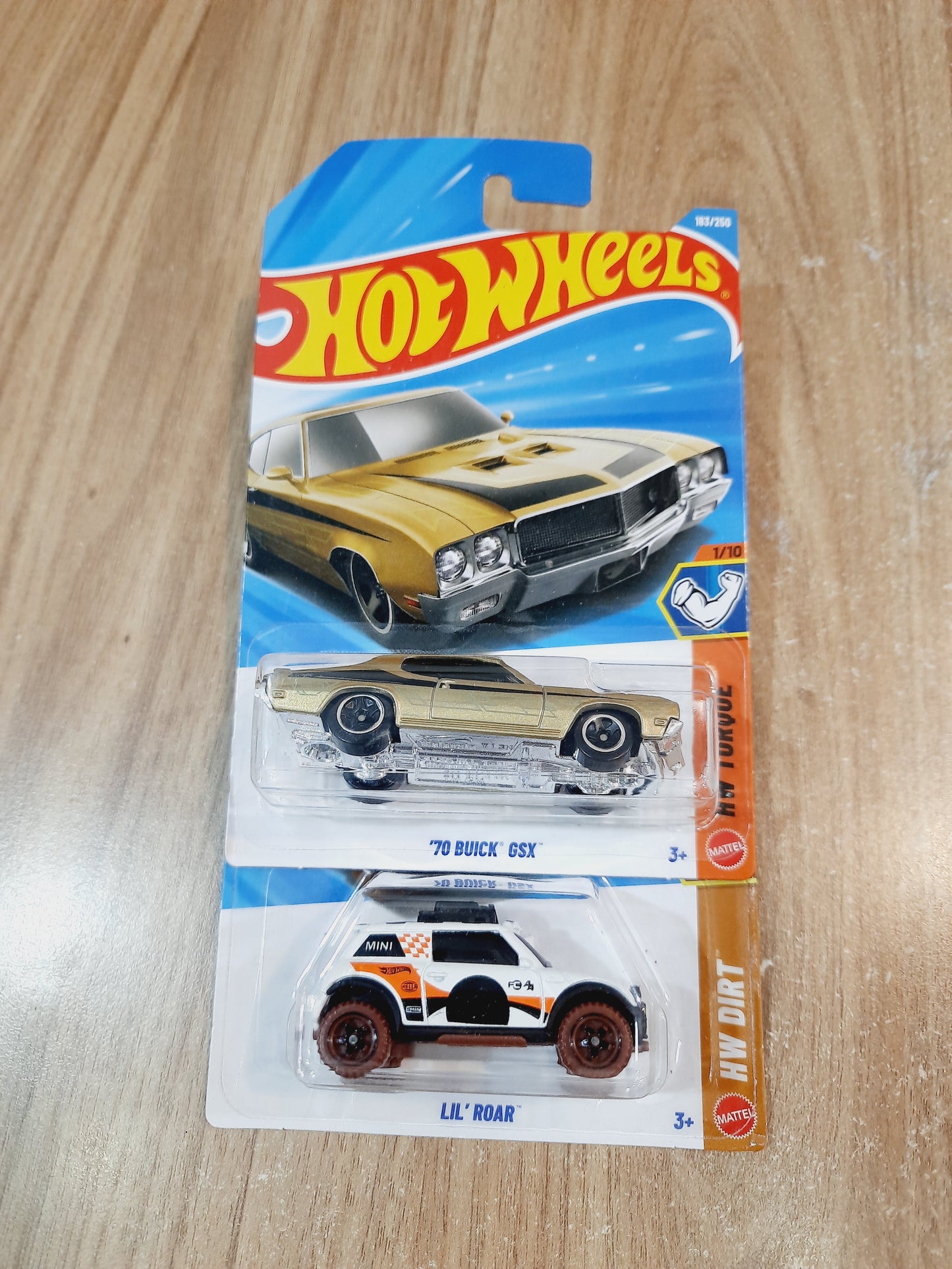 Hot Wheels 70 Buick Gsx & Lil Roar Diecast Scale Model