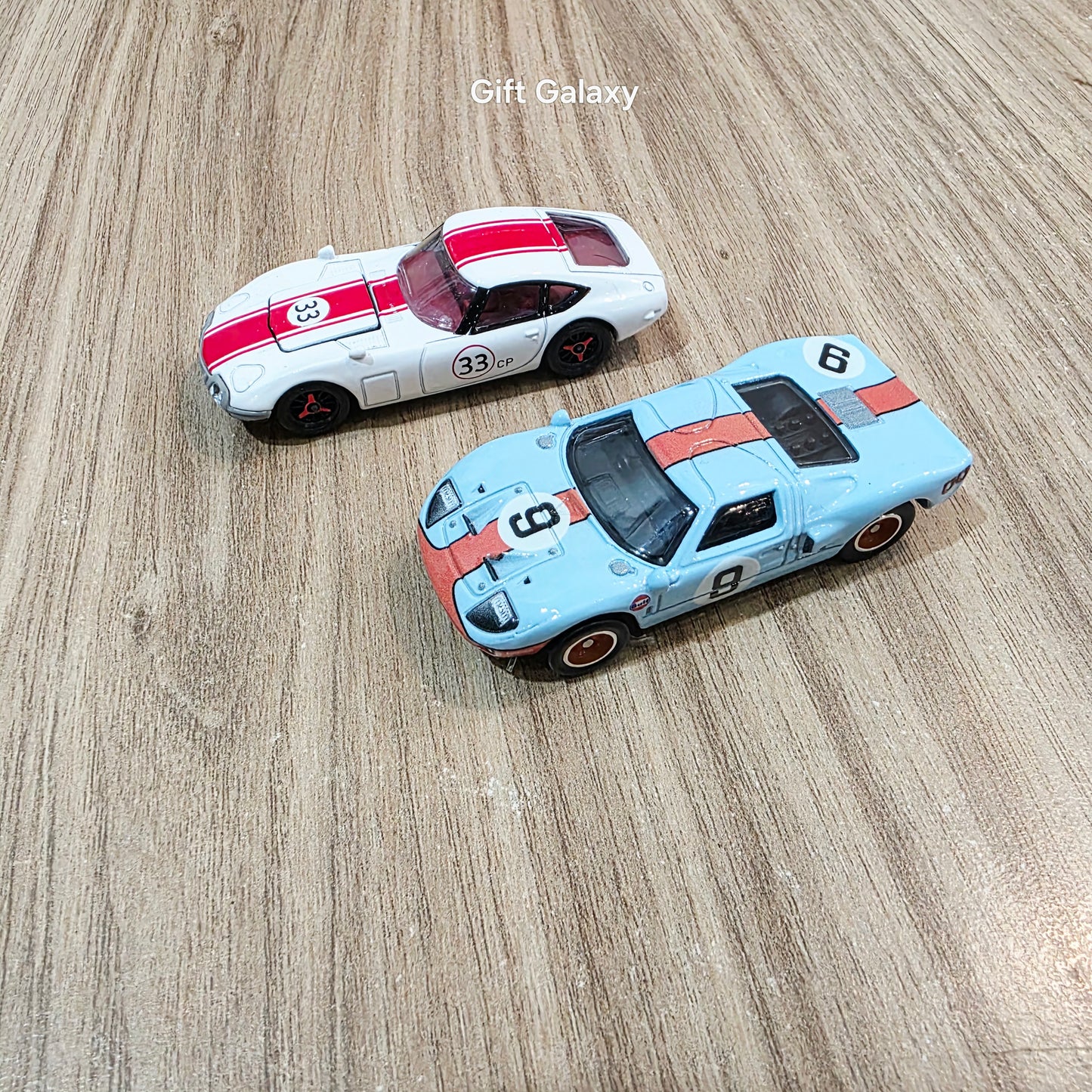 Hot Wheels Premium Collectors Case GMH39 Combo Pack