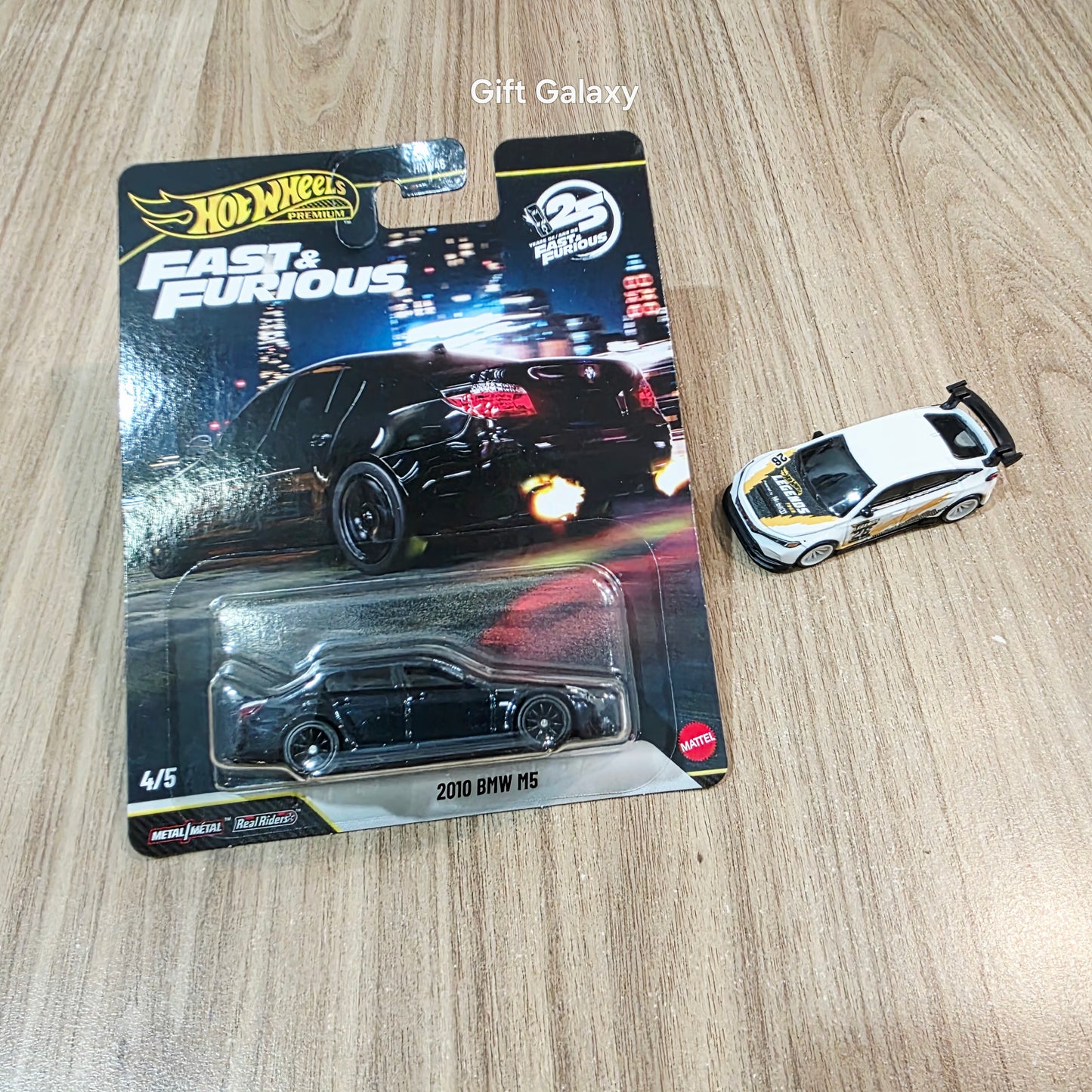 Hot Wheels & Majortte Combo Pack
