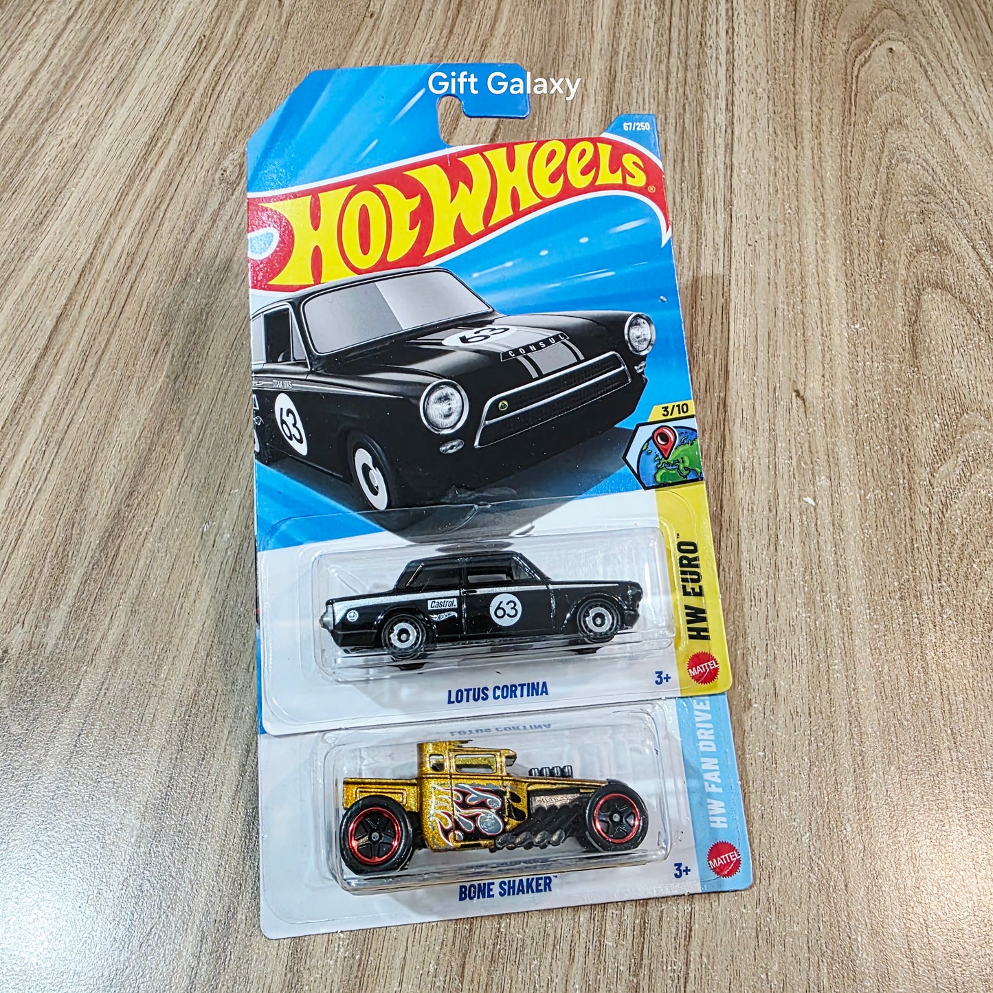 Hot Wheels Lotus Cortina & Bone Shaker