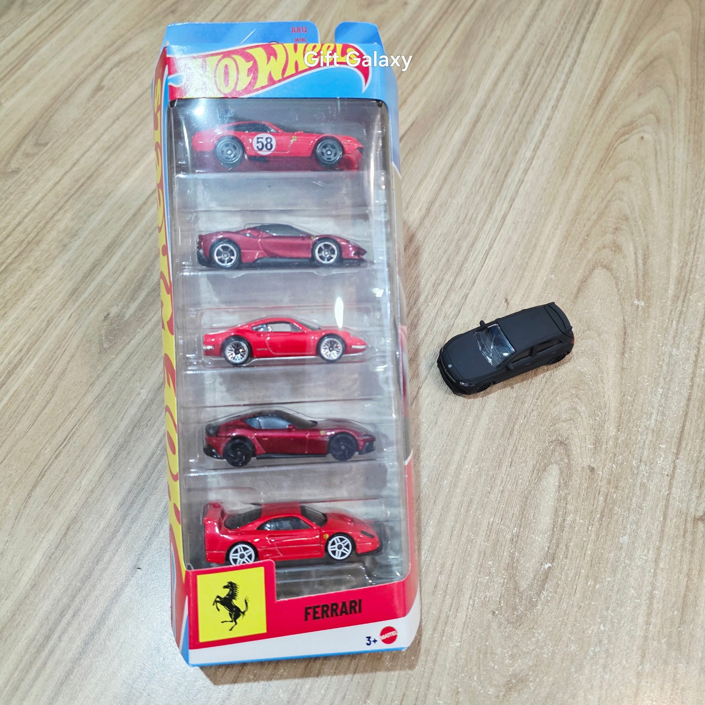 Hot Wheels Ferrari 5 Pack Combo