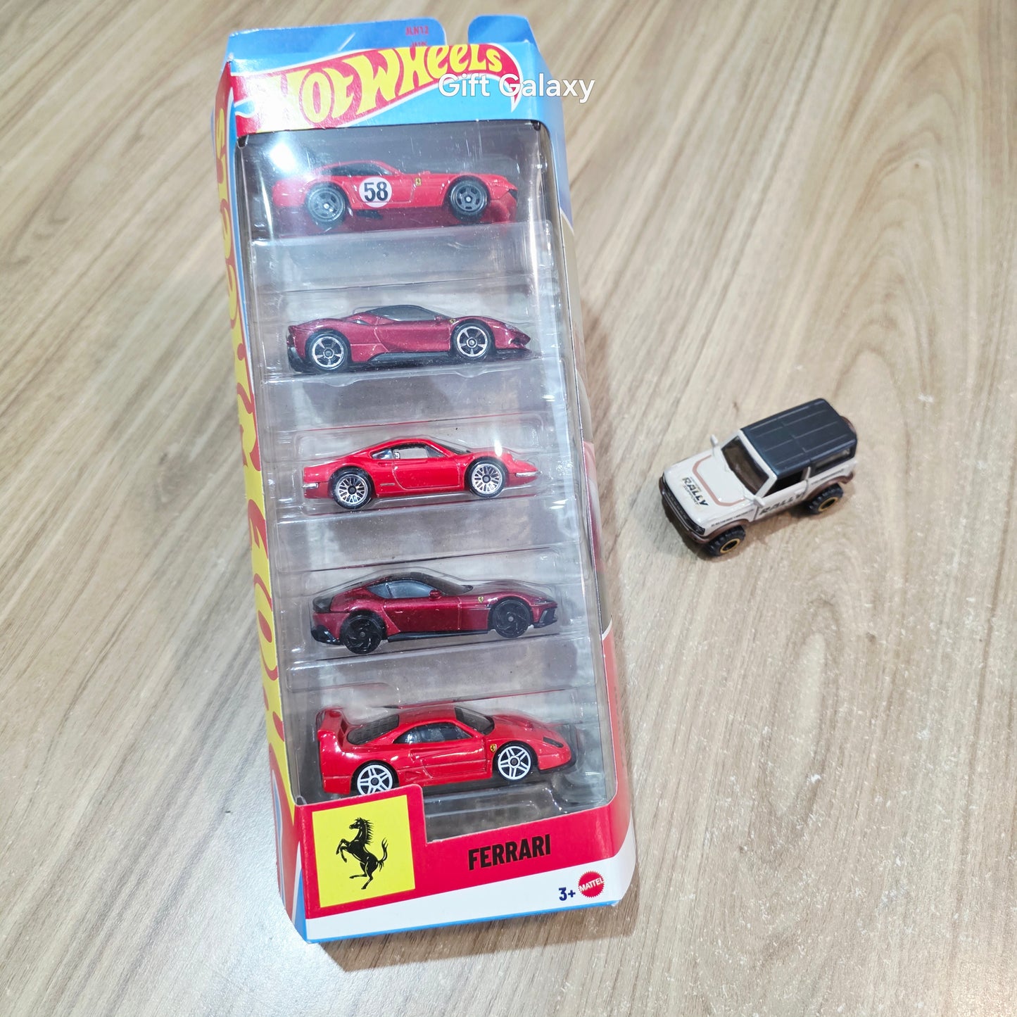 Hot Wheels Ferrari 5 Pack Combo