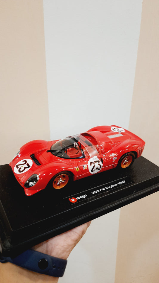 Bburago Ferrari 330 P4 Daytona 1967 Diecast Scale Model 1:24 | Classic Racing Car Collectible