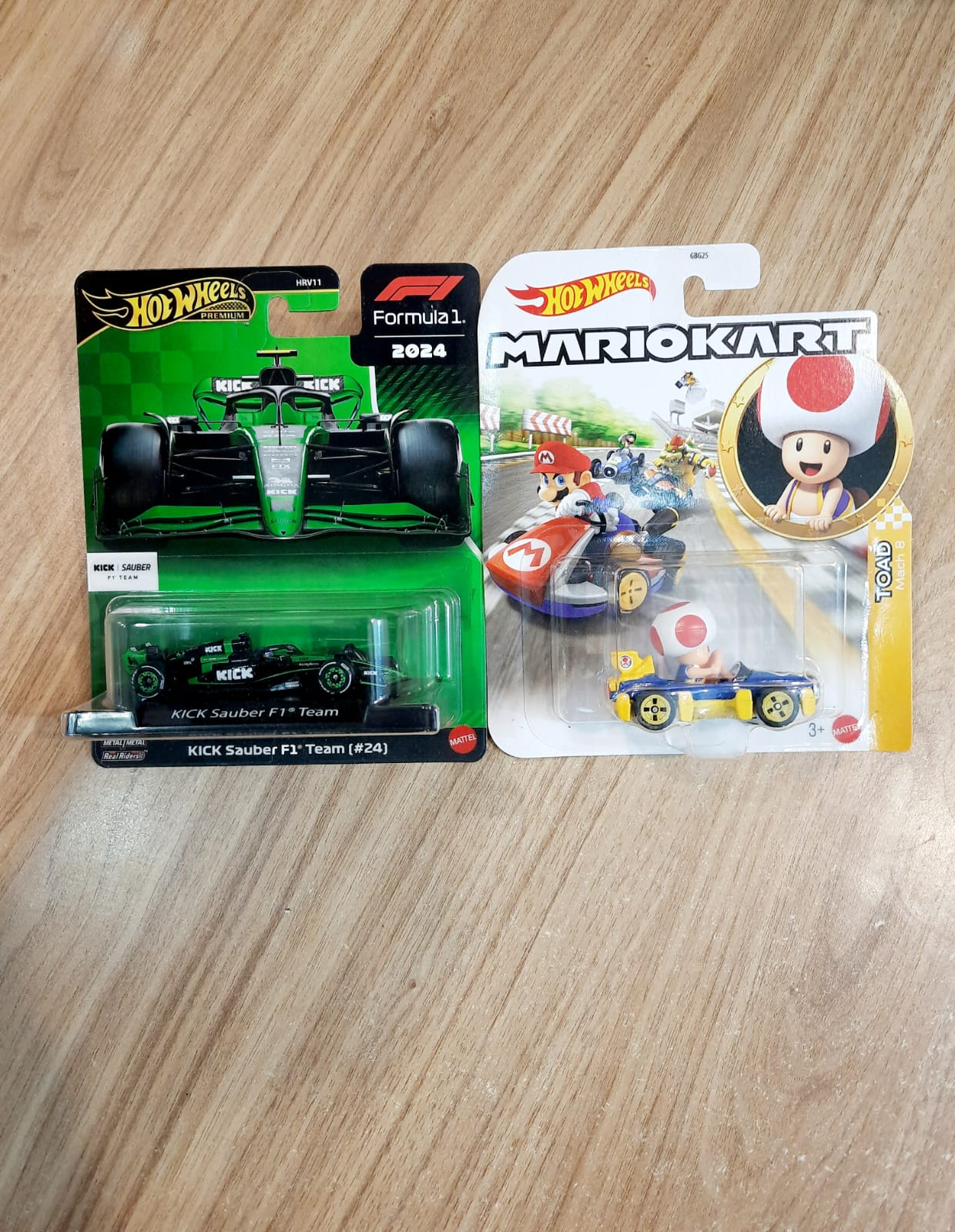 Hot Wheels Premium Formula 1 2024 - KICK Sauber F1 Team (#24) & Toad Mach 8 (Combo pack of 2)