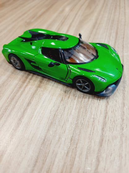 Kinsmart Koenigsegg Jesko Absolut Diecast Scale Model 1:36 | Swedish Hypercar Collectible