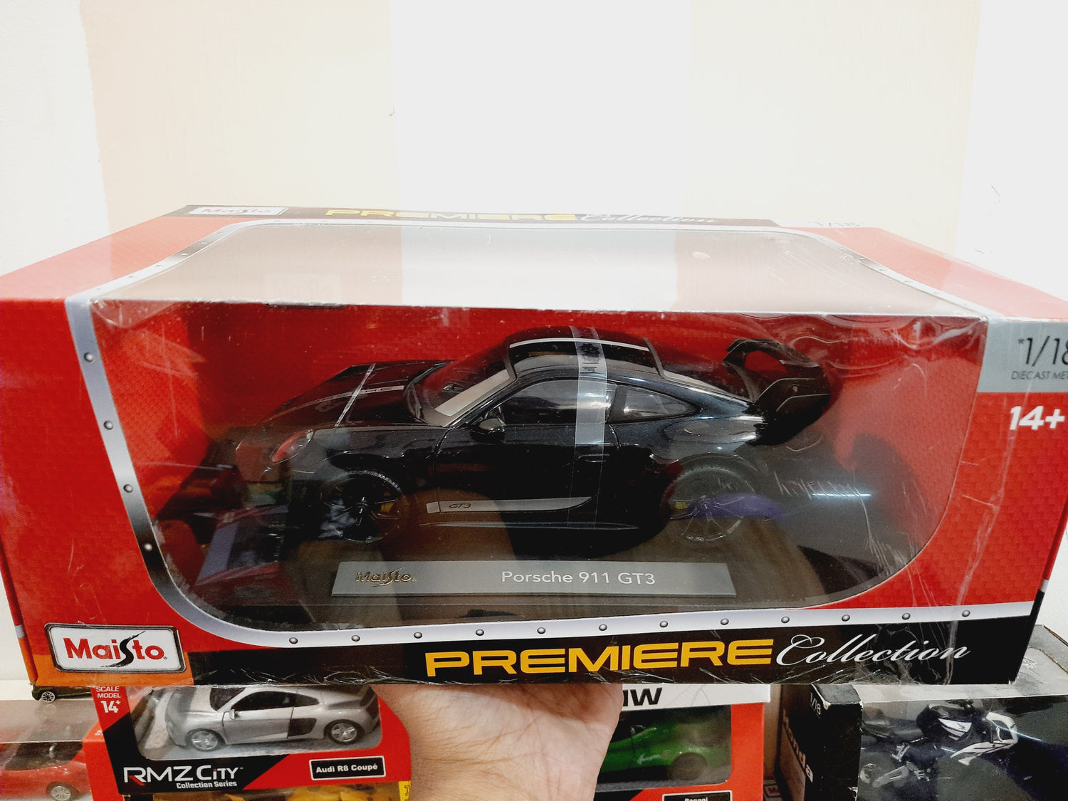Maisto Porsche 911 GT3 Diecast Scale Model 1:18 | German Sports Car Collectible