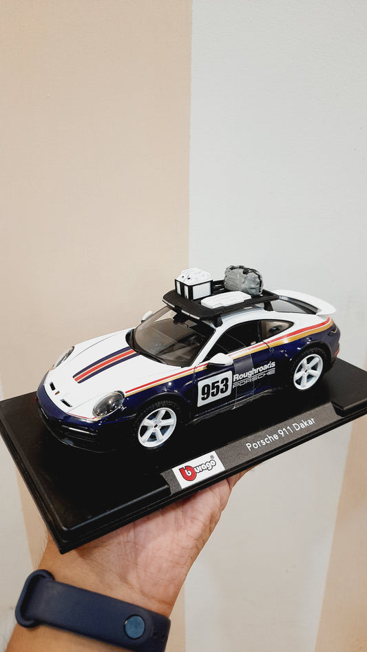 Bburago Porsche 911 Dakar Diecast Scale Model 1:24